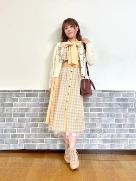 「アイテム（カーディガン/ボレロ、ホワイト系）」を使った、まりさん（レディース・157cm）の秋コーディネート