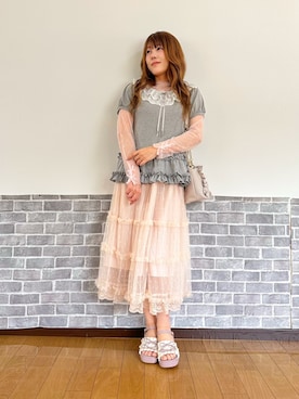「axes femme（アクシーズファム）のレース襟フリルプルオーバー（Tシャツ/カットソー、グレー系）」を使った、まりさん（レディース・157cm）の春コーディネート