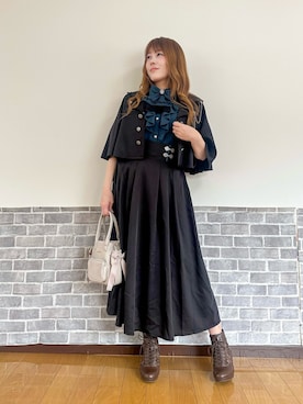 「axes femme（アクシーズファム）のチェーン付フードケープ（ブルゾン、ブラック系）」を使った、まりさん（レディース・157cm）の春コーディネート