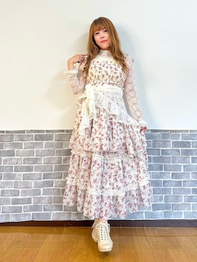「アイテム（チュニック、ホワイト系）」を使った、まりさん（レディース・157cm）の秋コーディネート