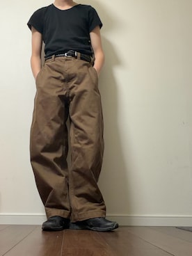 「UNIQLO（ユニクロ）のアイテム（Tシャツ/カットソー、ブラック系）」を使った、kato1024さん（メンズ・160cm）の春コーディネート