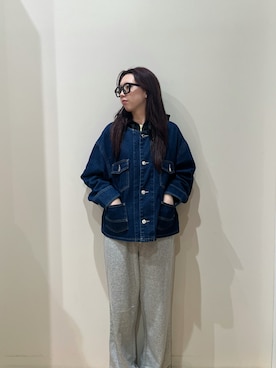 「アイテム（デニムジャケット）」を使った、yuhiさん（レディース・159cm）の秋コーディネート