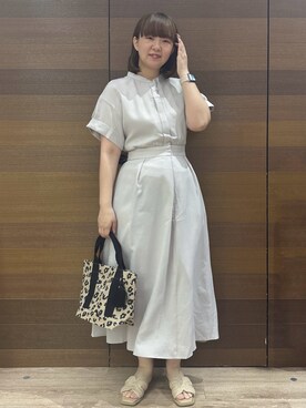 「OPAQUE.CLIP（オペークドットクリップ）のジュート舟型ミドルトート（トートバッグ、ブラック系）」を使った、yumeさん（レディース・159cm）の春コーディネート