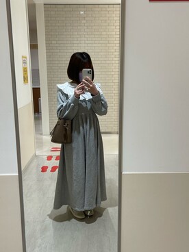 「treaturselfのアイテム（ワンピース/ドレス、グレー系）」を使った、asukaさん（レディース・150cm）の冬コーディネート