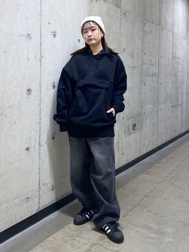 「アイテム（ニットキャップ/ビーニー、グレー系）」を使った、megumiさん（レディース・153cm）の冬コーディネート