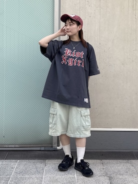 「Champion（チャンピオン）のアイテム」を使った、megumiさん（レディース・153cm）の春コーディネート