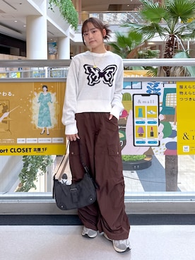 「アイテム（カーゴパンツ）」を使った、megumiさん（レディース・153cm・20代）の秋コーディネート