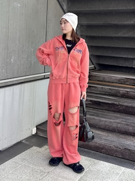 「X-girl（エックスガール）のDISTRESSED SWEATPANTS（スウェットパンツ、オレンジ系）」を使った、megumiさん（レディース・153cm）の春コーディネート