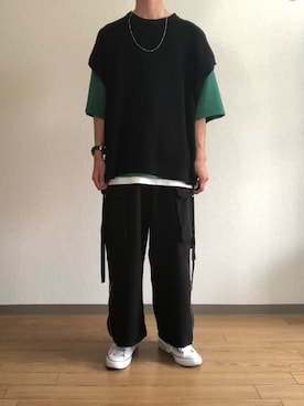 「LILL（リル）のサイドレース畔編みニットベスト（ベスト、ブラック系）」を使った、ひゅうくんさん（メンズ・177cm）の夏コーディネート