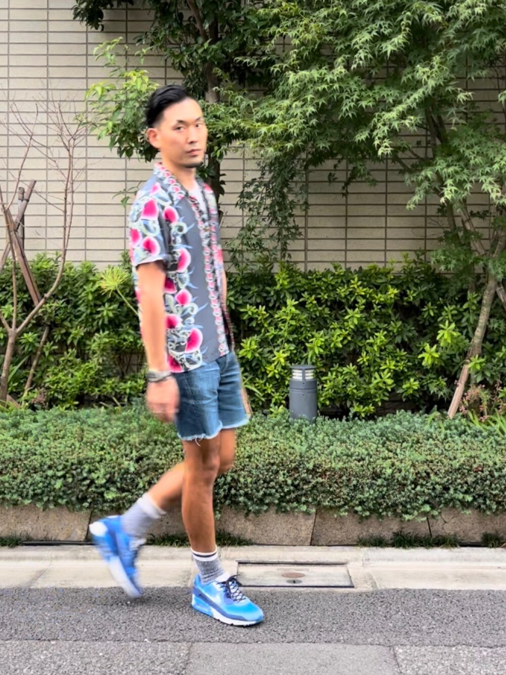 ★NIKE★送関込★どんなコーディーネートにもマッチする一足★ ☆NIKE☆送関込☆どんなコーディーネートにもマッチする一足☆