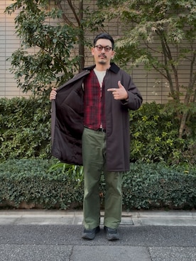 「アイテム（スニーカー）」を使った、8ight ㉝ on1さん（メンズ・187cm）の秋コーディネート