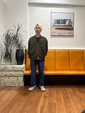 「アイテム（サンダル）」を使った、奥田　集さん（メンズ・170cm・20代）の秋コーディネート