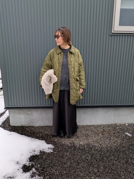 「アイテム（ミリタリージャケット）」を使った、りやんさん（レディース・158cm）の冬コーディネート