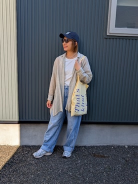「アイテム（スニーカー）」を使った、りやんさん（レディース・158cm）の秋コーディネート