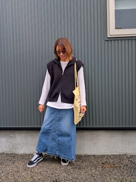 「アイテム（デニムスカート）」を使った、りやんさん（レディース・158cm）の秋コーディネート