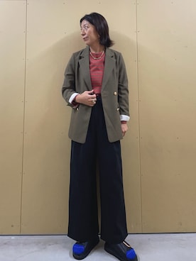 「アイテム（チノパンツ）」を使った、kobayashiさん（レディース・164cm）の秋コーディネート