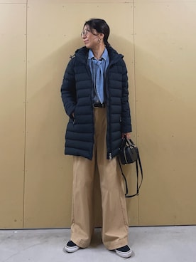 「アイテム（ダウンジャケット/コート）」を使った、kobayashiさん（レディース・164cm）の秋コーディネート