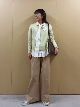 「fredy emue（フレディエミュ）のLINEN100ニットプルオーバー（ニット/セーター、グリーン系）」を使った、kobayashiさん（レディース・164cm）の春コーディネート