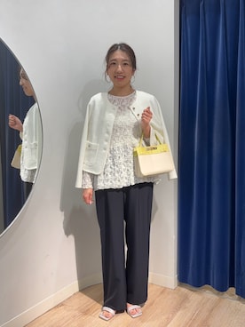 「NOLLEY’S Sophi（ノーリーズソフィ）の《セットアップ対応》ウォッシャブルドライシャークタックワイドパンツ（その他パンツ、グレー系）」を使った、nol  komatsubaraさん（レディース・159cm）の春コーディネート