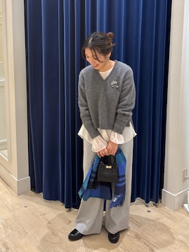 「アイテム（ブローチ/コサージュ）」を使った、nol  komatsubaraさん（レディース・159cm）の秋コーディネート