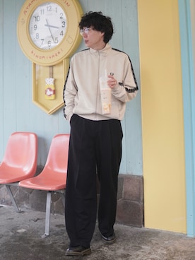 「EMMA CLOTHES（エマクローズ）のアイテム」を使った、しゅんたさん（メンズ・172cm）の春コーディネート