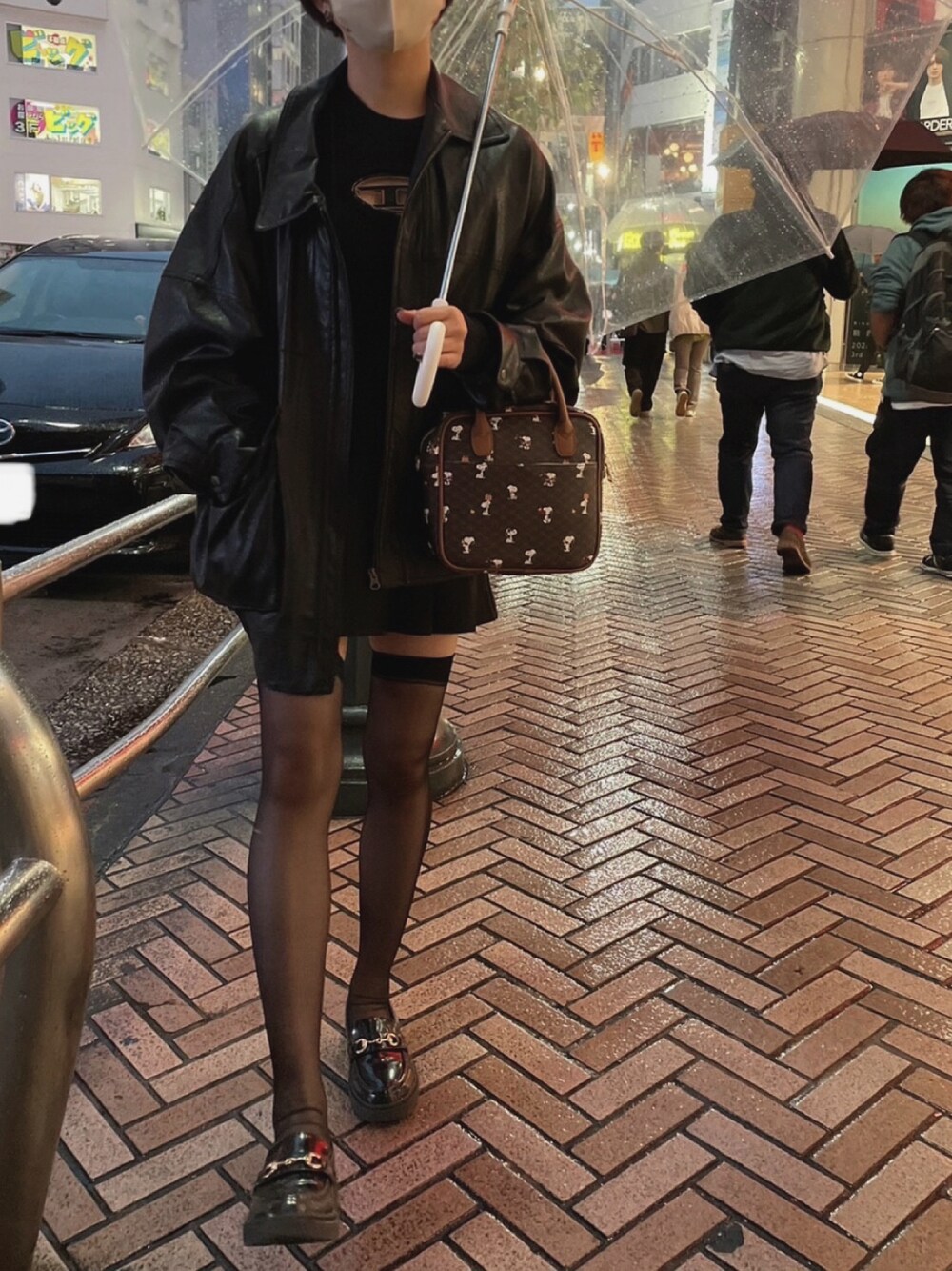 「ootd、ブラックコーデ、Diesel、FREAK’Ｓ STORE、シアーソックス」｜「FREAK'S STOREのフェイクレザーブルゾン（ライダースジャケット、ブラック系）」を使った、miioo2さん（レディース・161cm）の冬コーディネートの1枚目の写真