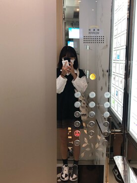 「H&M（エイチ・アンド・エム）のアイテム（シャツ/ブラウス）」を使った、cheukyauさん（レディース・152cm）の冬コーディネート