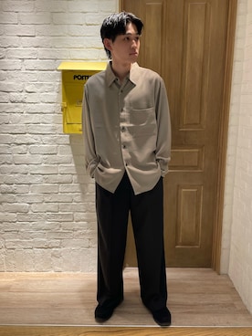 「GLOSTER（グロスター）のアイテム」を使った、ミッチーさん（メンズ・173cm）の秋コーディネート