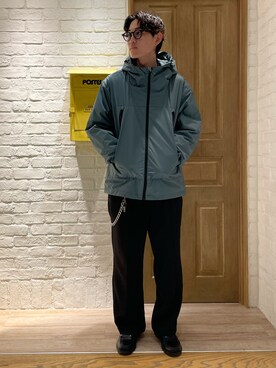 「FREDY&GLOSTER」｜「アイテム（マウンテンパーカー）」を使った、ミッチーさん（メンズ・173cm）の冬コーディネート