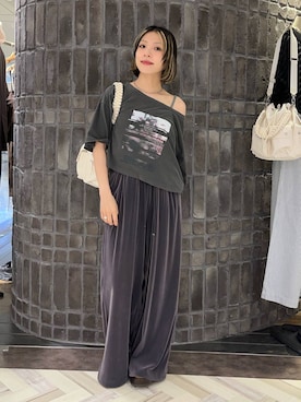 「JEANASIS（ジーナシス）のチェーンハンドルキンチャクBAG/1023355（Shoulderbag、ホワイト系）」を使った、calinさん（レディース・146cm）の夏コーディネート