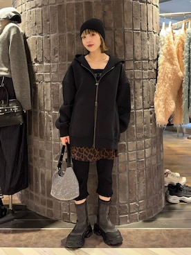 「eL（エル）のアイテム（パンツ）」を使った、ｃａｌｉｎさん（レディース・146cm）の冬コーディネート