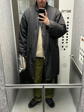 「アイテム（カーゴパンツ、グリーン系）」を使った、shira0217さん（メンズ・185cm）の冬コーディネート