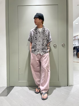 「MANASTASH（マナスタッシュ）のアイテム（パンツ）」を使った、松木　幹太さん（メンズ・168cm）の春コーディネート