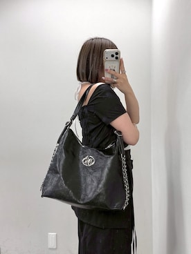 「Mavie..7（メヴィセットゥ）の【Mavie..7】メタルプレートショルダーBAG（ショルダーバッグ、ブラック系）」を使った、こんさん（レディース・153cm）の夏コーディネート