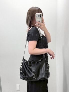 「Mavie..7（メヴィセットゥ）の【Mavie..7】クリップフラップショルダー（ショルダーバッグ、ブラック系）」を使った、こんさん（レディース・153cm）の夏コーディネート