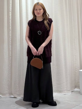 「BABYLONE（バビロン）のアイテム（スカート）」を使った、ありんこさん（レディース・155cm）の秋コーディネート