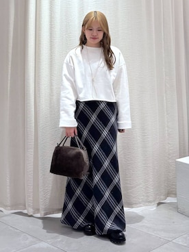 「BABYLONE（バビロン）のサイドゴアレザーブーツ（ブーツ）」を使った、ありんこさん（レディース・155cm）の冬コーディネート