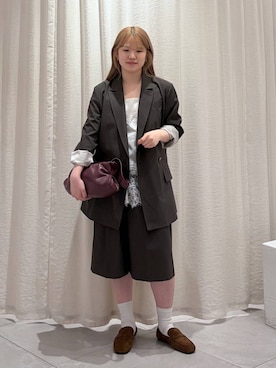 「MOHI（モヒ）のアイテム」を使った、ありんこさん（レディース・155cm）の秋コーディネート