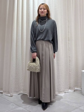 「BABYLONE（バビロン）のアイテム（スカート）」を使った、ありんこさん（レディース・155cm）の秋コーディネート