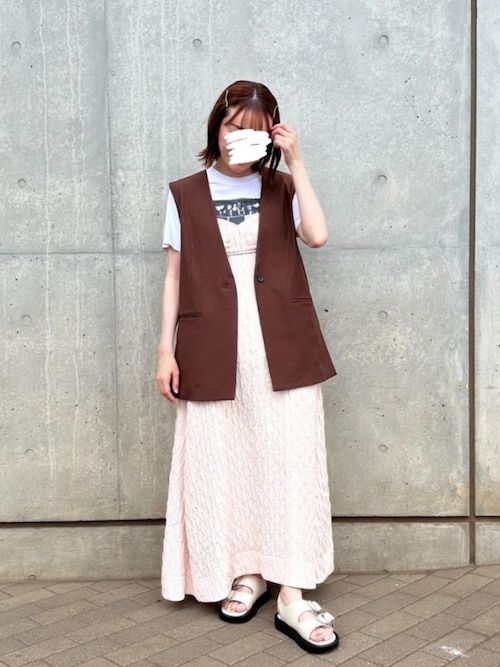 2022年モデル　新品❗️Spick&Span フリンジベスト ジレ リネン 2022年モデル 新品❗️Spick&Span フリンジベスト ジレ リネン