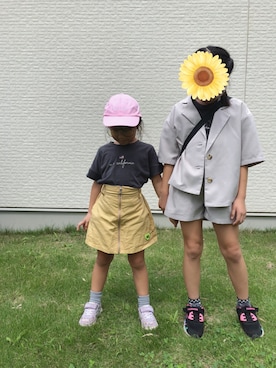 「Birthday（バースデイ）のアイテム（ジャケット/アウター、グレー系）」を使った、riinanaさん（キッズ・150cm）の秋コーディネート