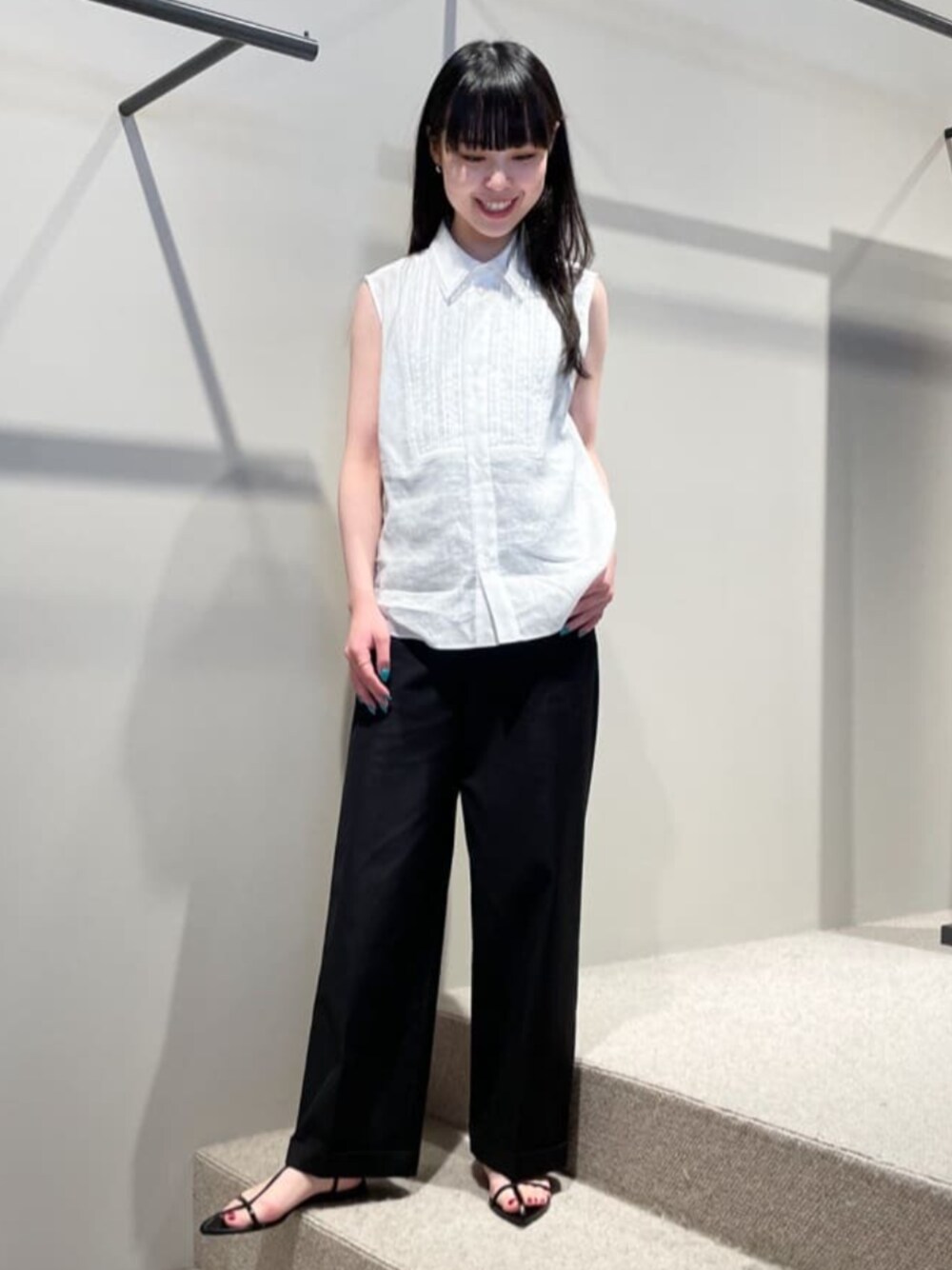 caban（キャバン）の「リネンシャンブレー ノースリーブボザムシャツ 