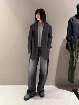 「EDITION（エディション）のアイテム（パンツ）」を使った、Shimakawa_TOMORROWLANDさん（レディース・163cm）の冬コーディネート