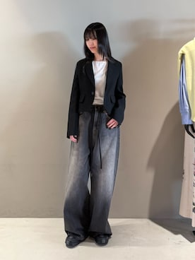 「EDITION（エディション）のアイテム（パンツ）」を使った、Shimakawa_TOMORROWLANDさん（レディース・163cm）の春コーディネート