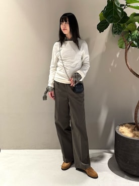 「EDITION（エディション）のアイテム」を使った、Shimakawa_TOMORROWLANDさん（レディース・163cm）の冬コーディネート