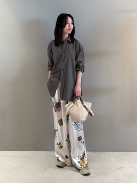 「EDITION（エディション）のアイテム」を使った、Shimakawa_TOMORROWLANDさん（レディース・163cm）の夏コーディネート