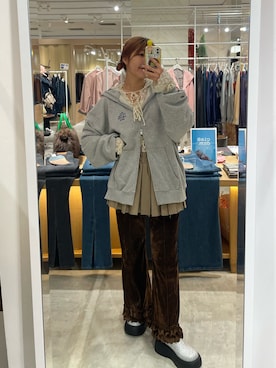 「CIAOPANIC（チャオパニック）のアイテム」を使った、濱川　ひよりさん（レディース・162cm）の秋コーディネート