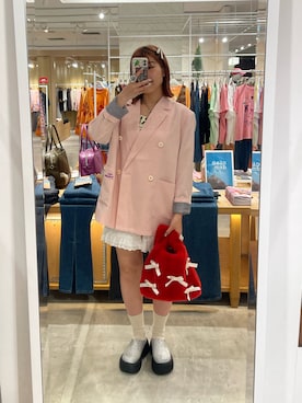 「アイテム（パンツ、オレンジ系）」を使った、濱川　ひよりさん（レディース・162cm）の秋コーディネート