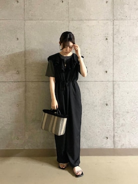 「SENSE OF PLACE by URBAN RESEARCH（センスオブプレイスバイアーバンリサーチ）のアイテム（オールインワン・サロペット）」を使った、かえさん（レディース・162cm）の夏コーディネート