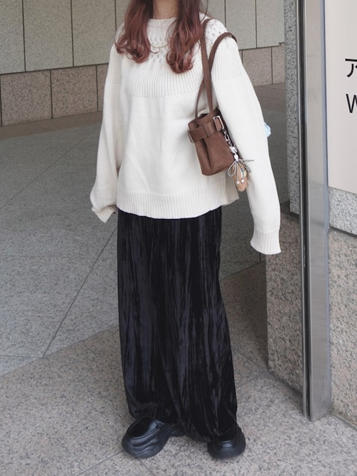 新品ellie オーバーサイズニット 2025 ELLIE エリー シャギー オーバーニット タグ付き 新品 - メルカリ